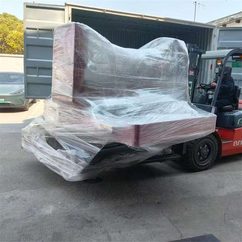 东区克拉玛依区：物流专线的高效货运之旅